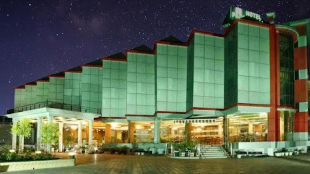 Hotel Padmini Palace Rani Pokhri Экстерьер фото