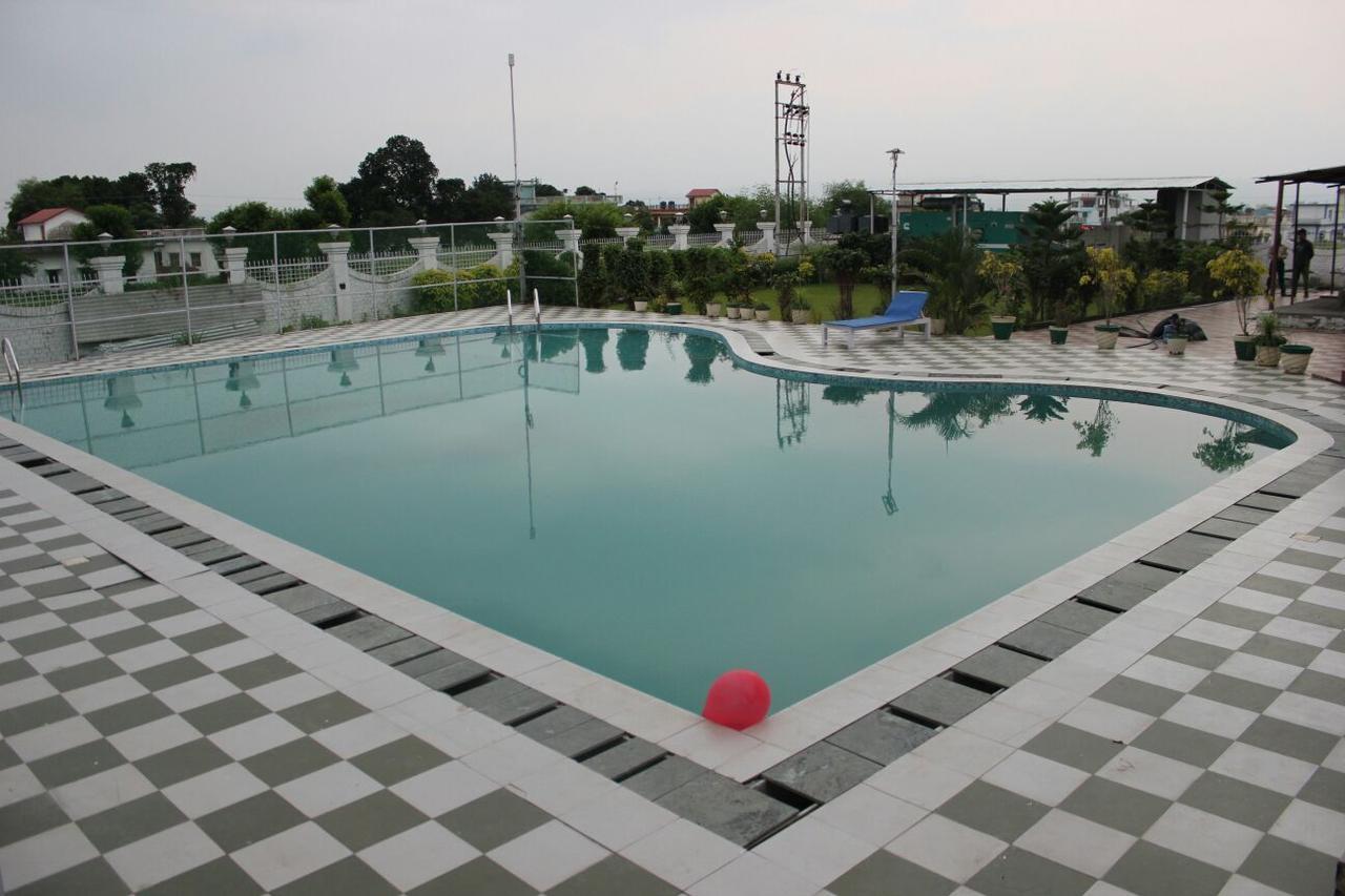 Hotel Padmini Palace Rani Pokhri Экстерьер фото